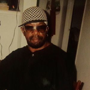 Meet your Posher, Vernon